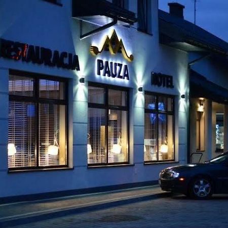 Hotel Pauza رادزين بودلاسكي المظهر الخارجي الصورة